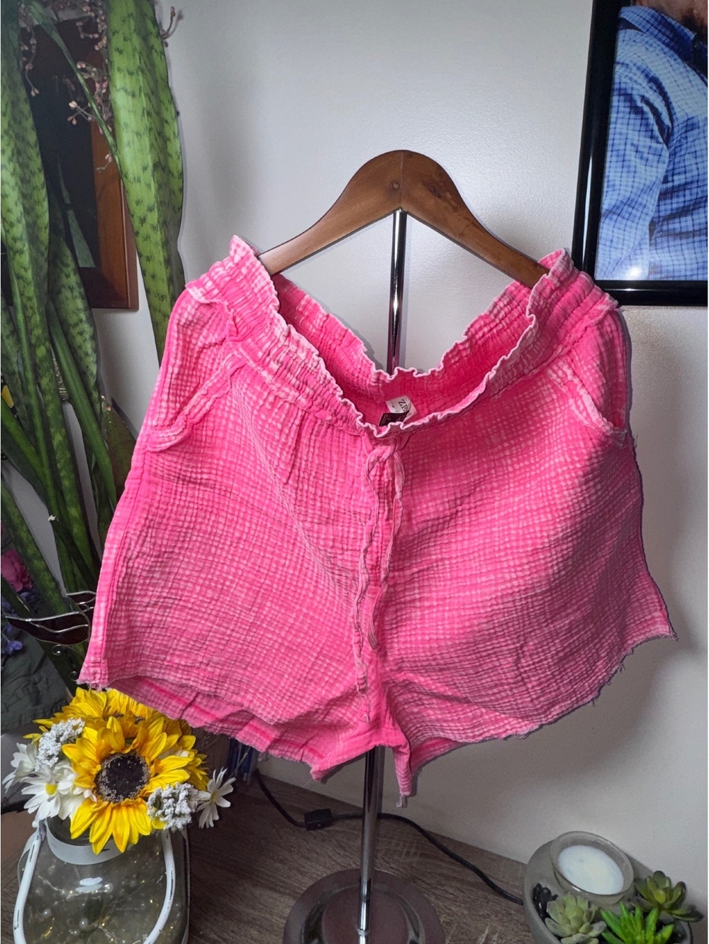 Zenana Washed Double Gauze Frayed Hem Drawstring Shorts with Pockets, Fuchsia